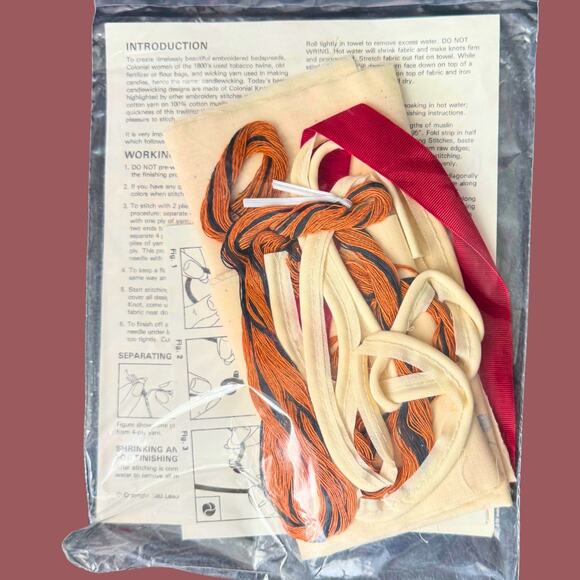 Vintage Candlewicking Teddy Bear Kit • Leisure Arts 871 • Complete Craft Set - Picture 5 of 7